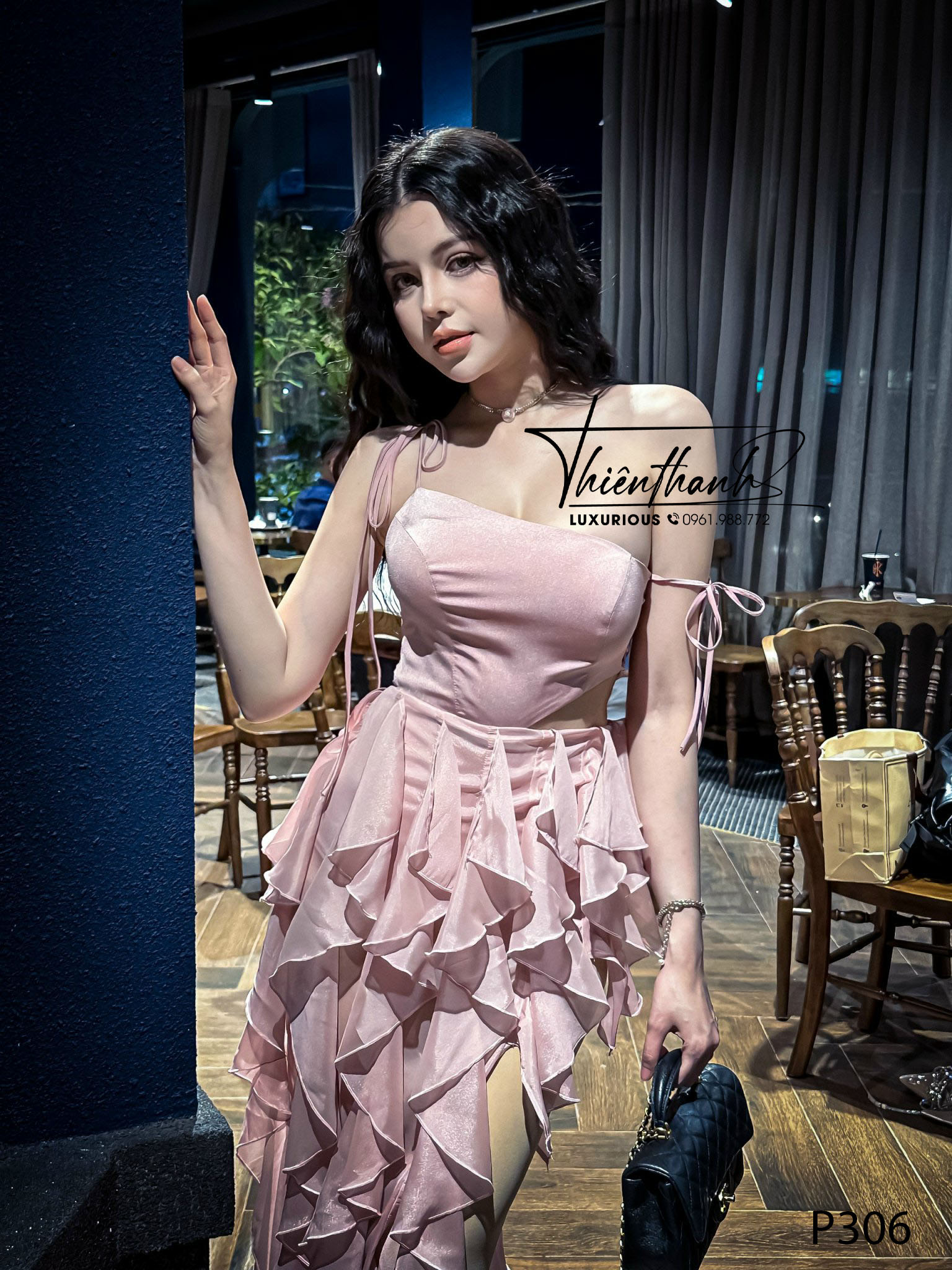 Đầm TK Tầng Hai Dây Dài Khoét Eo Xẻ Tà