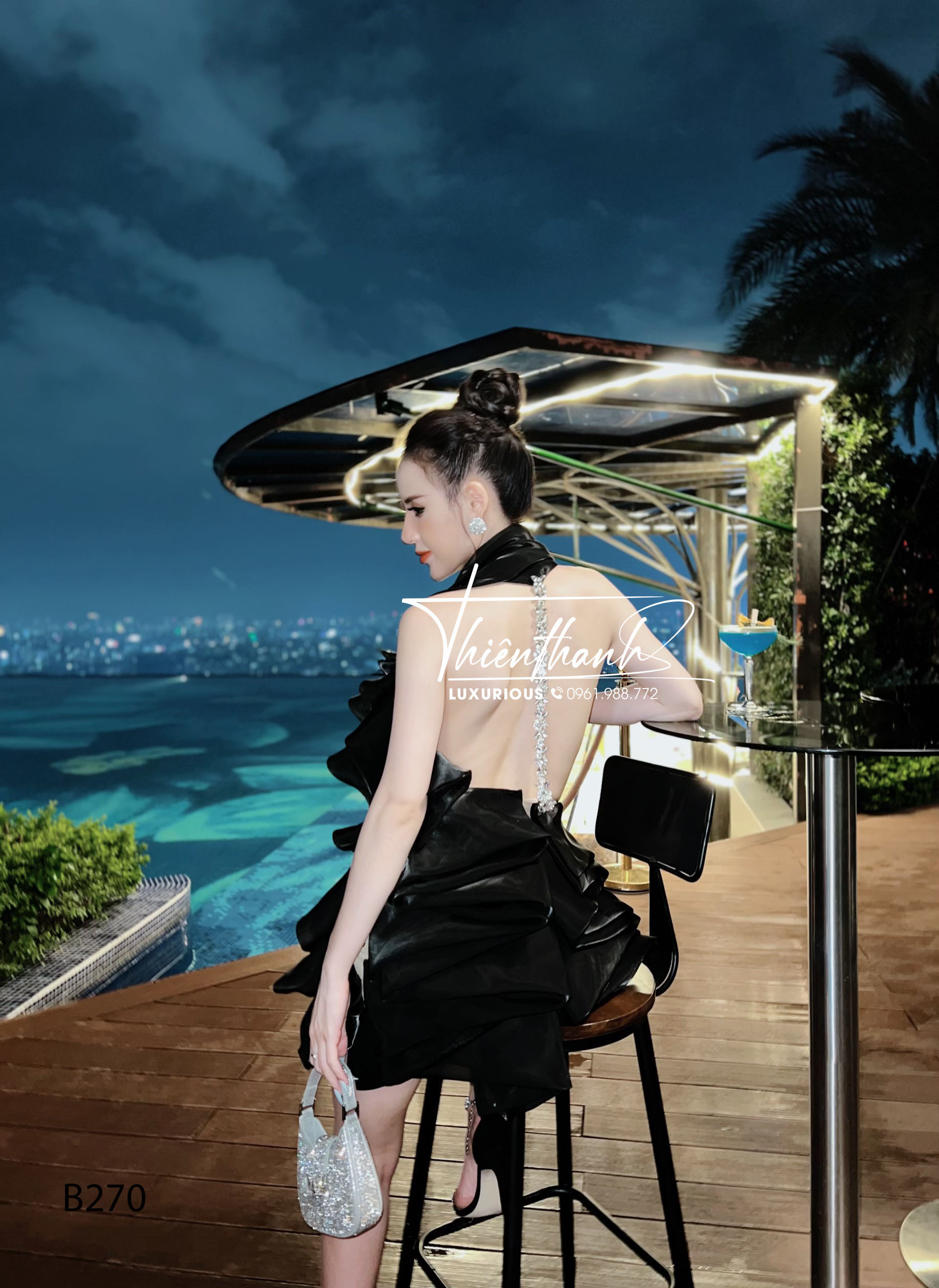 Đầm TK Ngắn Tơ Xếp Tầng Dây Đá
