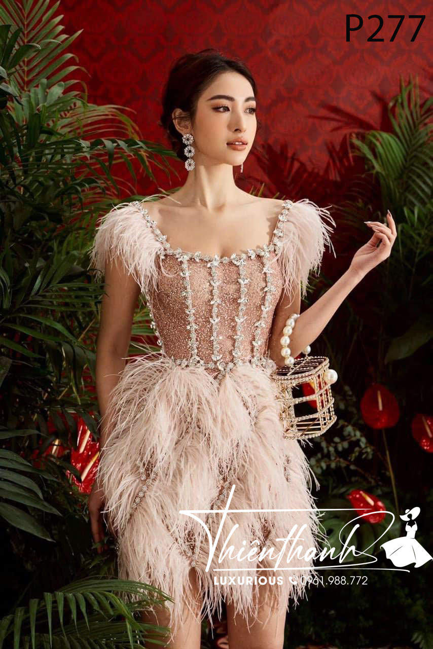 Đầm TK Ngắn Hai Dây Đính Đá Chéo Kèm Lông