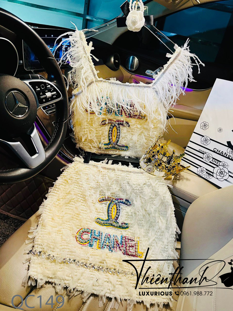 Set QCCC Ngắn Chanel Hai Dây Đính Đá kết Lông  Mix Chân Váy