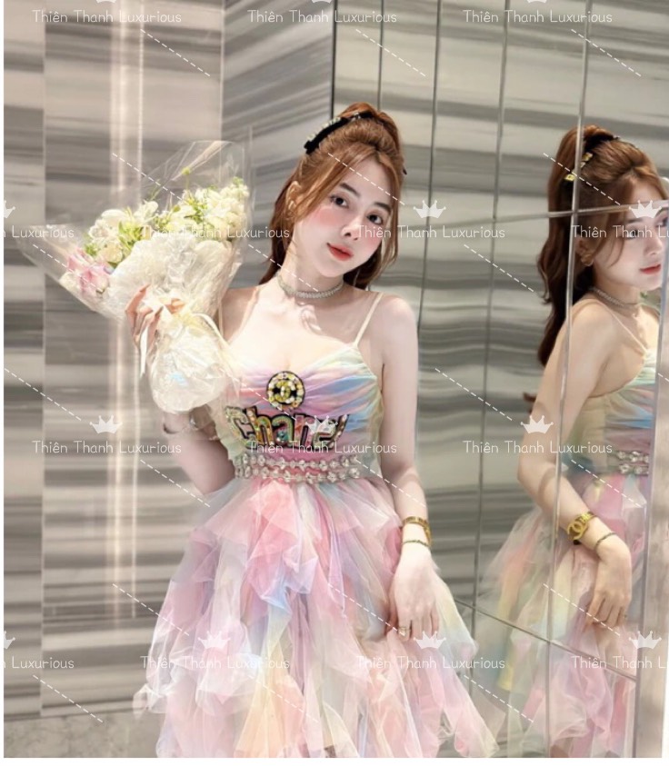 Váy QCCC Hai Dây Phối Màu Đính Đá Chanel