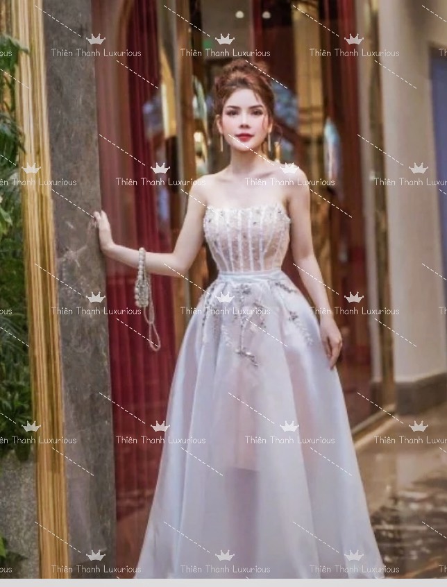 Đầm TK Dài Xoè Cúp Ngực Voan Kính Lụa Đính Đá