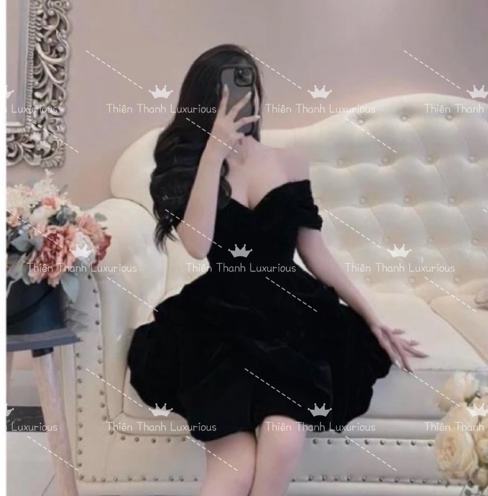 Đầm TK Ngắn Nhung Dáng Xoè Trễ Vai Chân Phồng