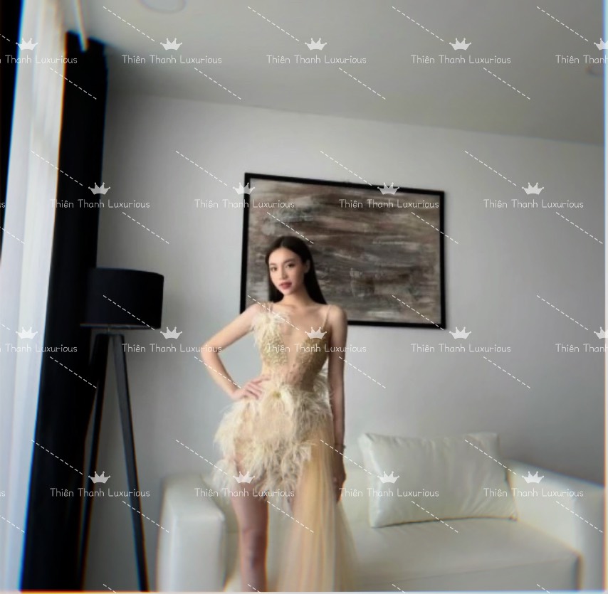 Đầm TK 2 Dây Dài Body Kết Lông Đính Đá