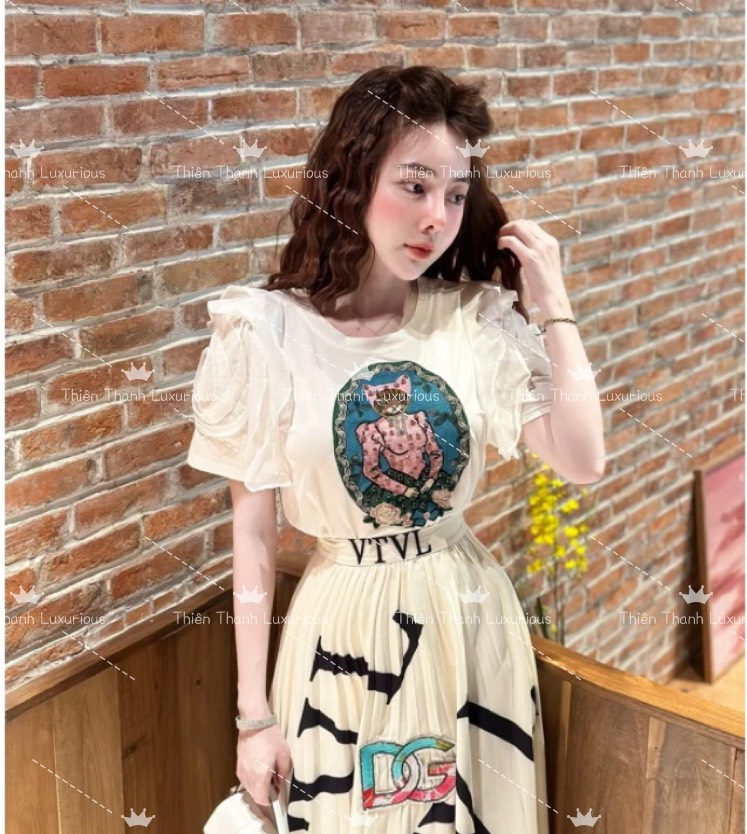 Set QCCC Áo Thun Tay Bèo Mix Chân Váy Dài Dập Ly Xoè