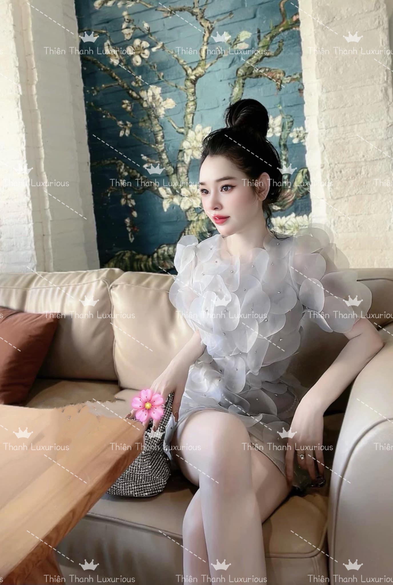 Đầm TK Ngắn Suông Tơ Kết Đá