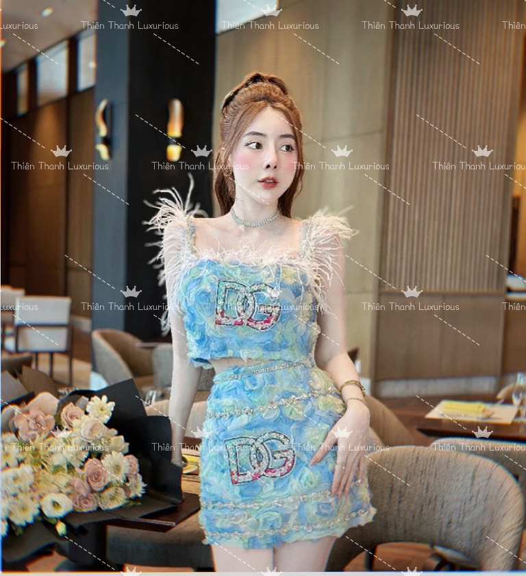 Set QCCC Ngắn D&G Hai Dây Đính Đá  Mix Chân Váy Kết Hoa