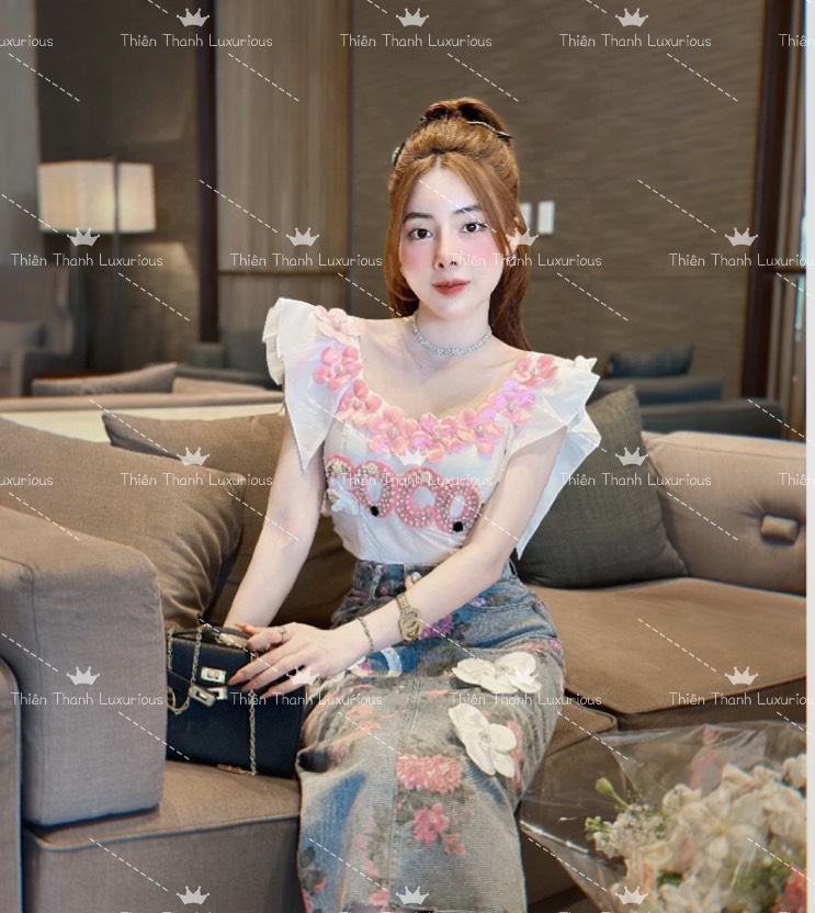 Set QCCC Dài Chanel Áo Cánh Tiên Kết Đá Phối Chân Váy Jeans Đính Hoa