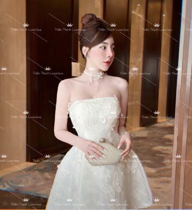Đầm TK Cúp Ngực Cổ Dây Bướm