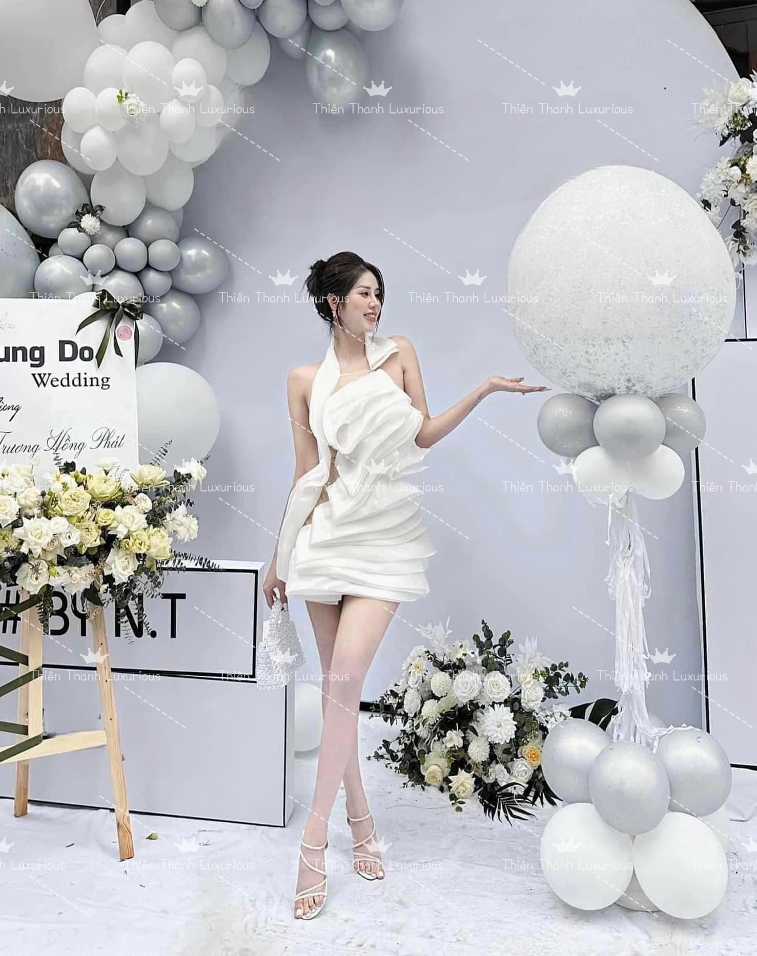 Đầm TK Ngắn Tơ Xếp Tầng Dây Đá