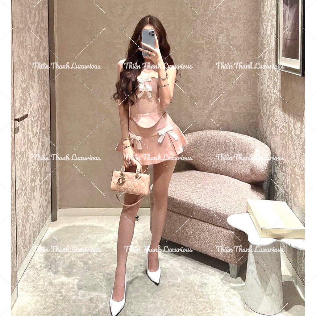 Set Váy Xoè Phối Áo Vạt Nhọn Đính Nơ