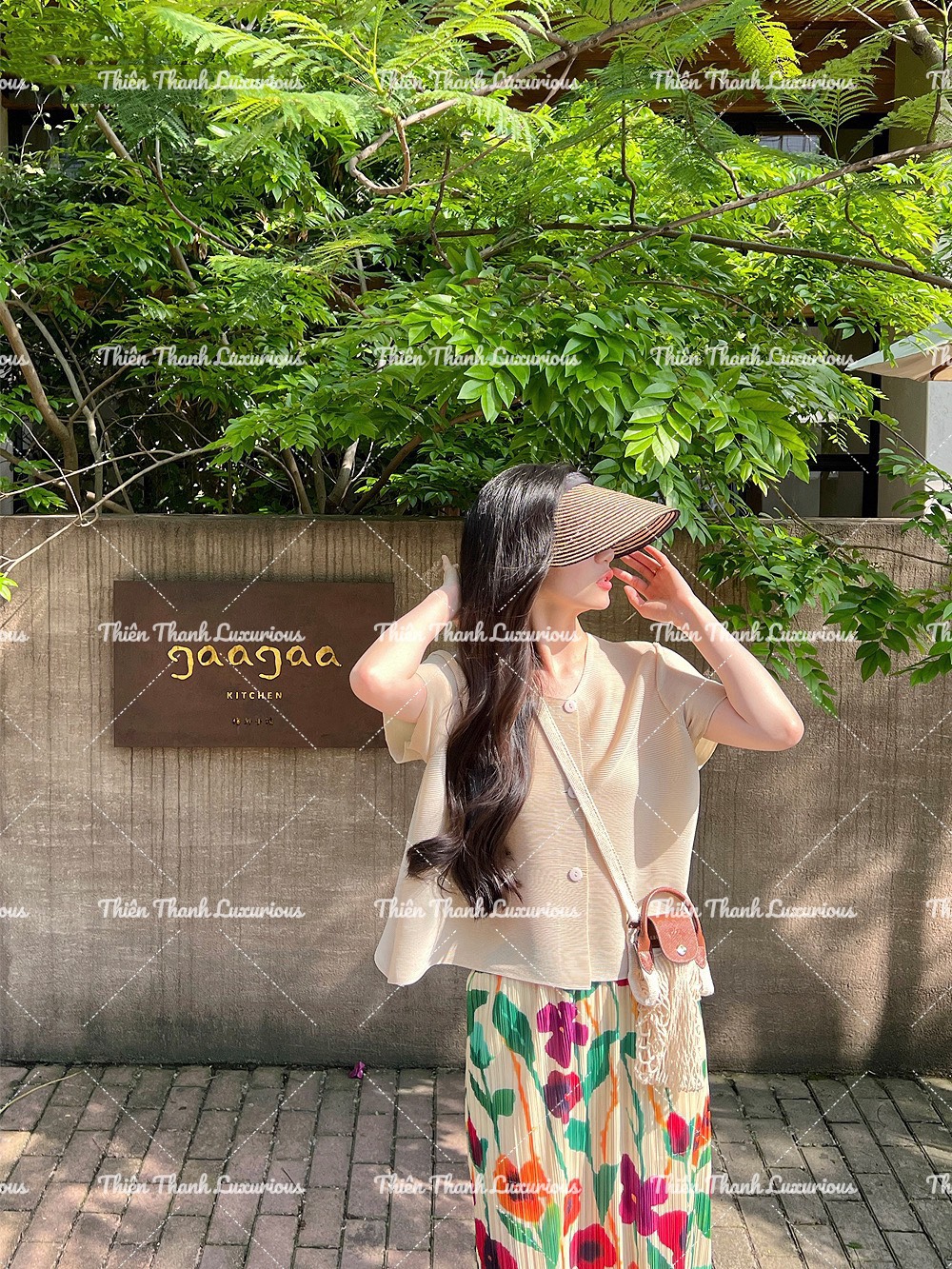 Set Váy Hoa Xếp Ly Phối Áo Dập Ly Trơn