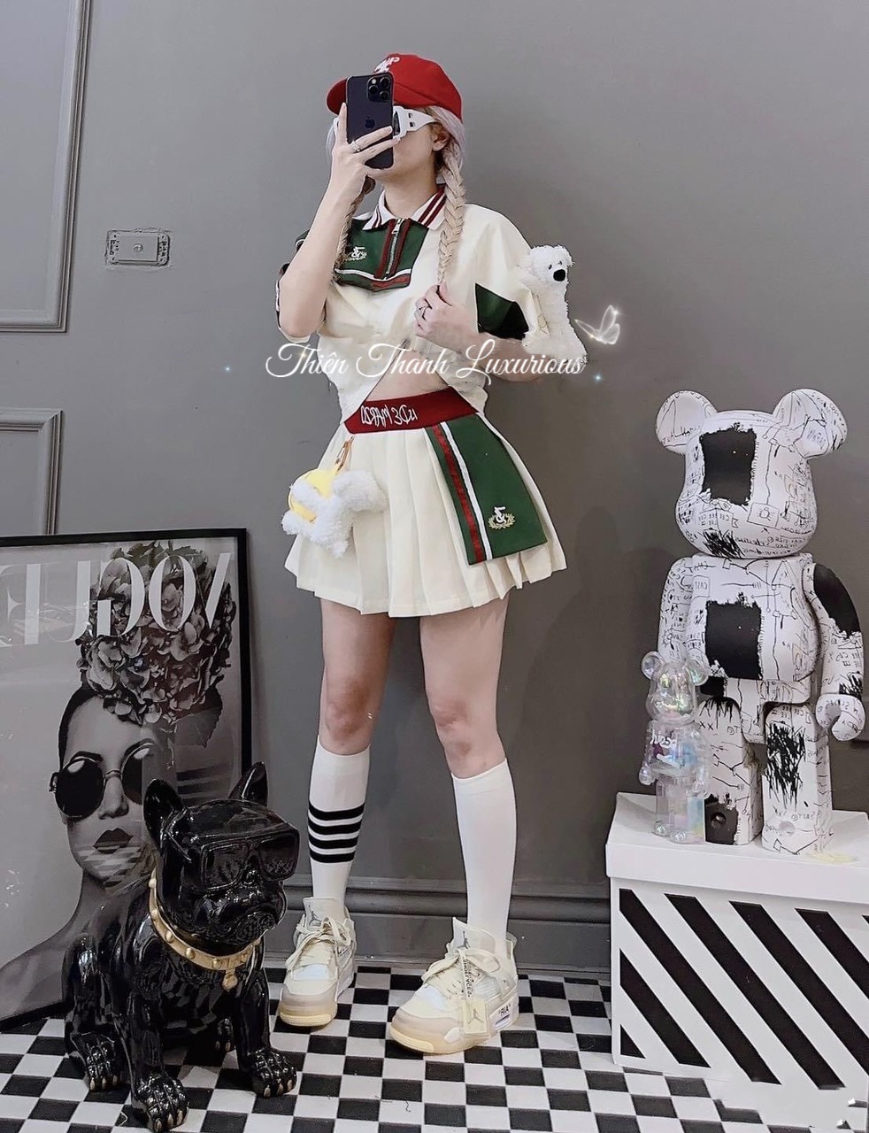 Set Áo Polo Phối Chân Váy Xếp Ly Đính Gấu Bông