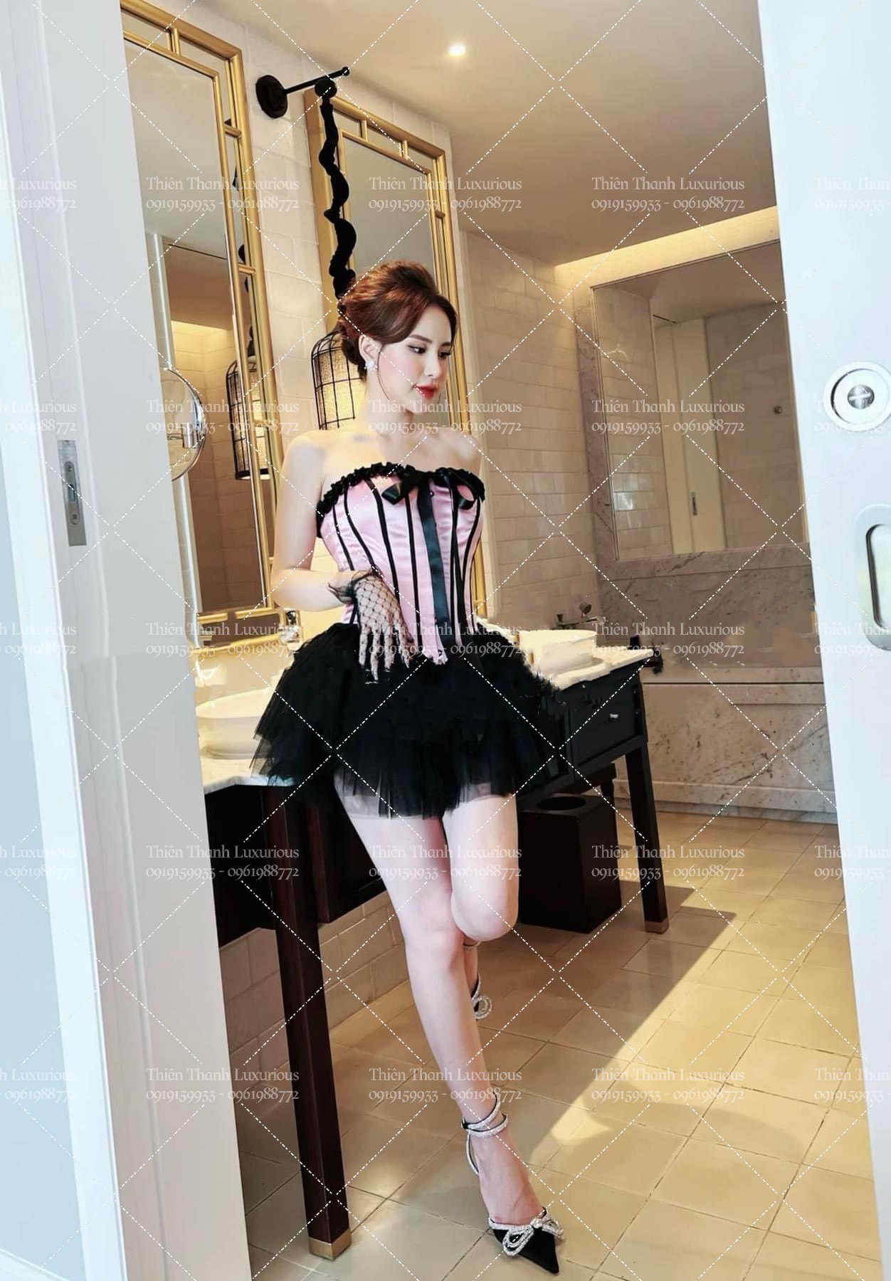 Áo Nịt Bụng Corset Ôm Dáng Hình Xương Cá Phối Ren