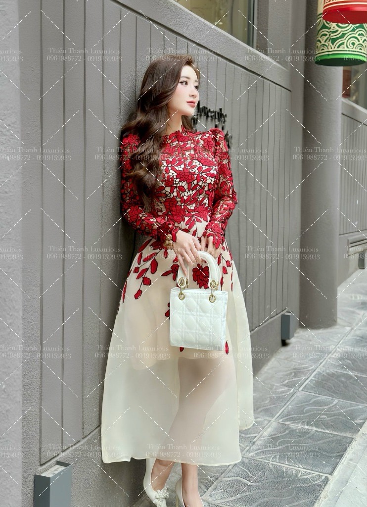 Đầm Dài Ren Hoa Dáng Xoè