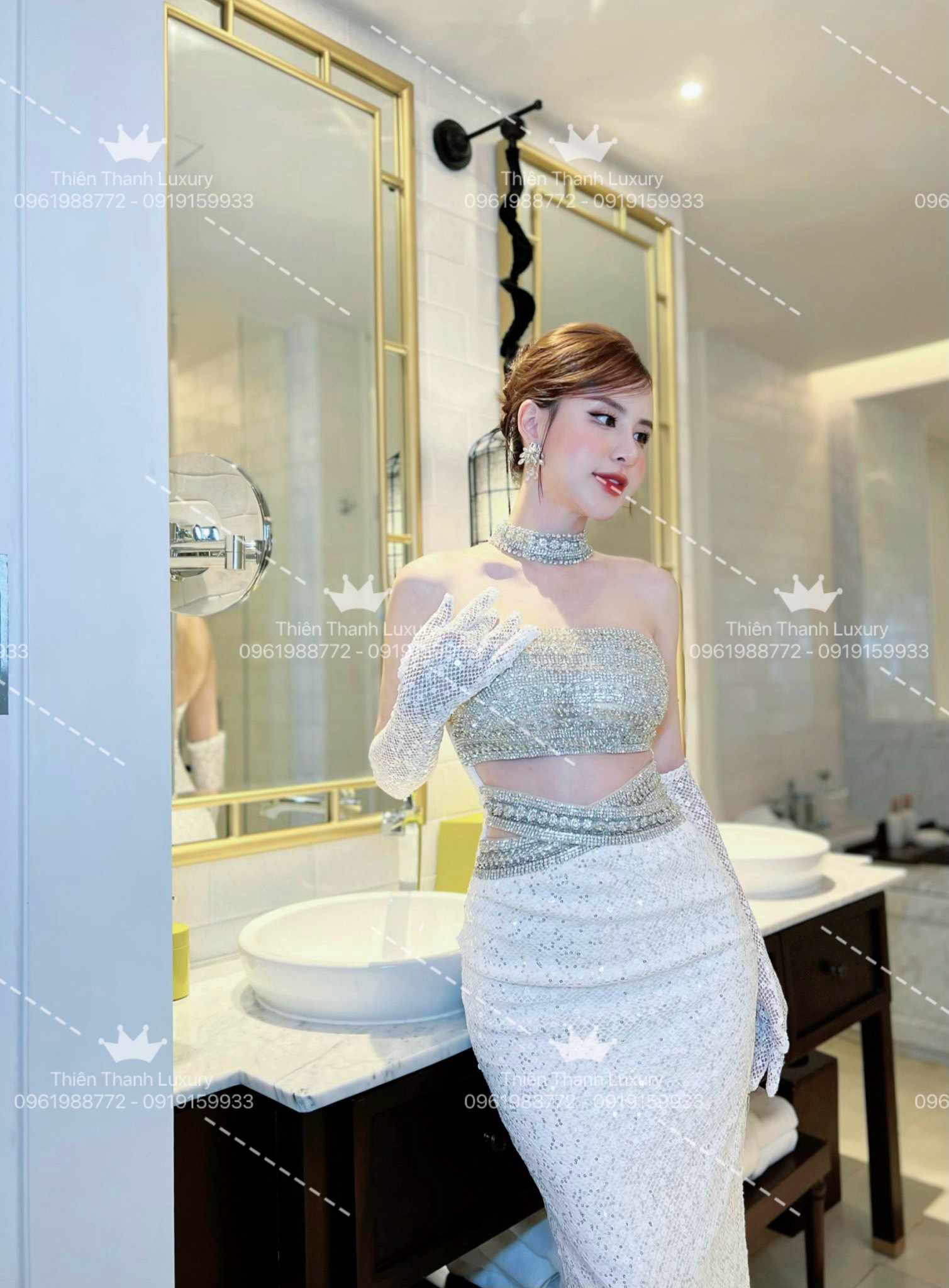 Đầm TK Dài Cúp Ngực Đính Đá Phối Dây Chéo