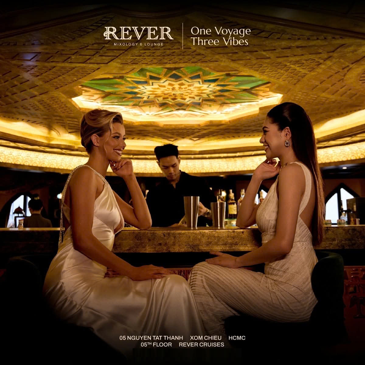 Hình Ảnh Rever Lounge Saigon Lady