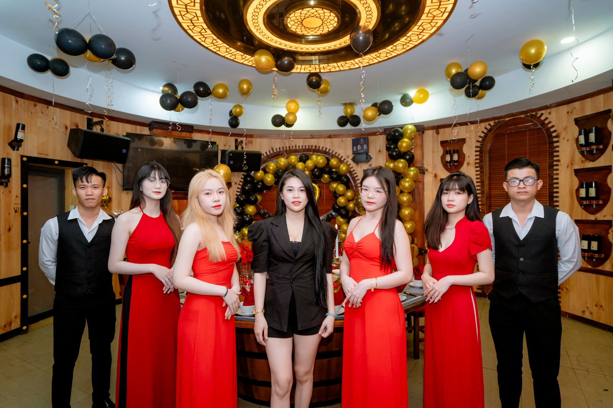 Đặt Phòng nhà hàng hầm rượu gần đây