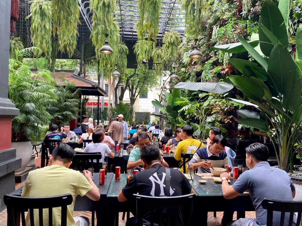 Nhà Hàng Ngon - 160 Pasteur, Quận 1