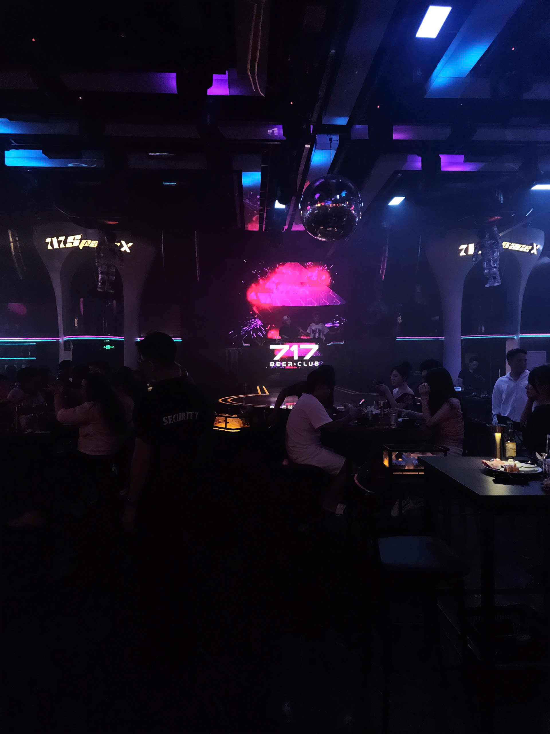 717 SpaceX - Beer Club Số 1 Nha Trang