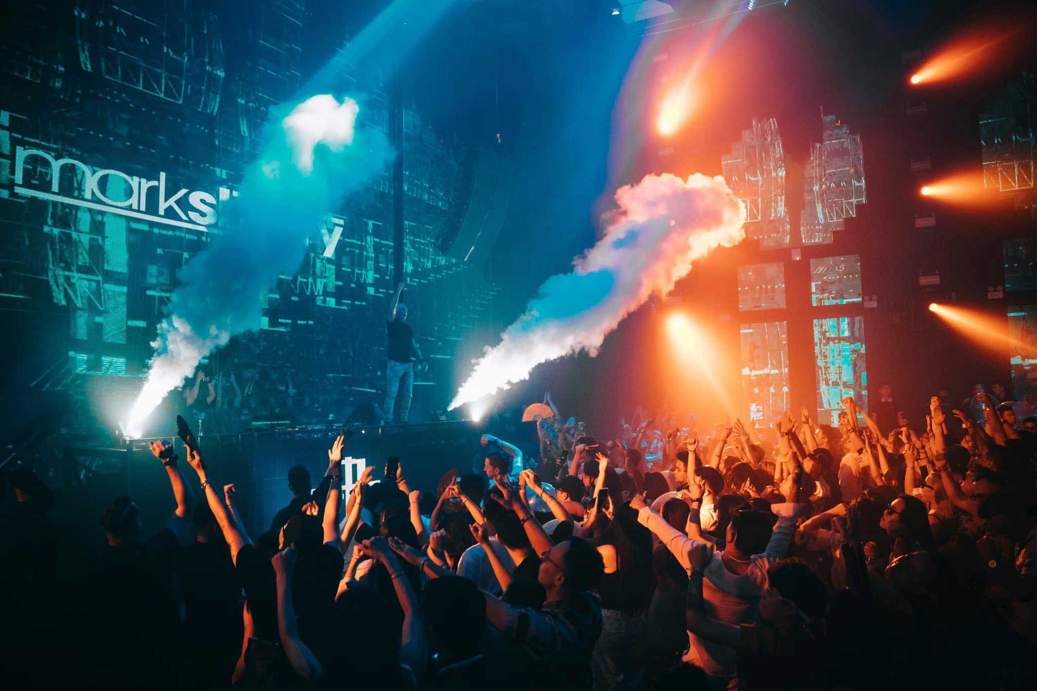 APLUS SAIGON - 492 Võ Văn Kiệt, Cầu Kho, Quận 1