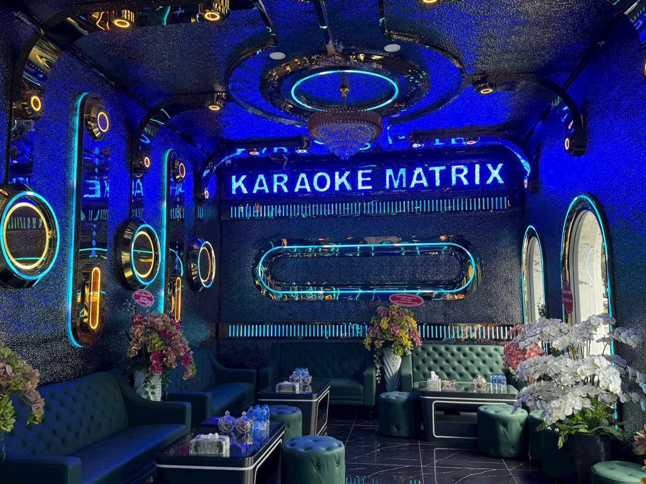 MATRIX Karaoke KTV - Hệ Thống Karaoke Đẳng Cấp 5*