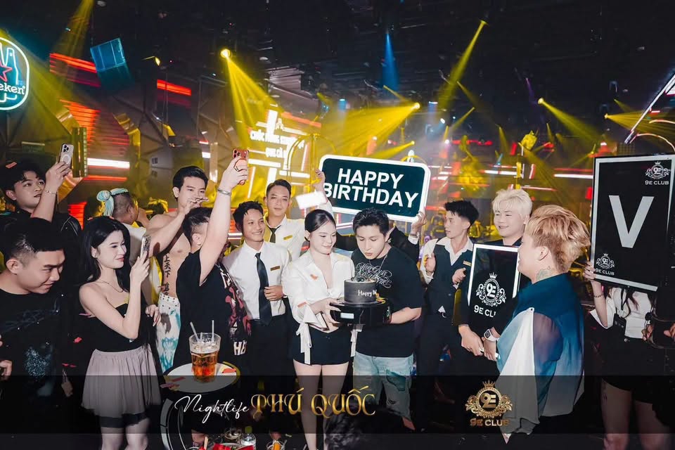 9E CLUB - Hùng Vương - Phú Quốc