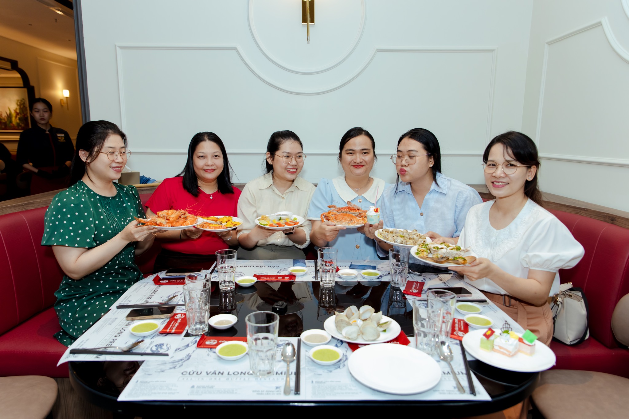 Buffet Cửu Vân Long Premium