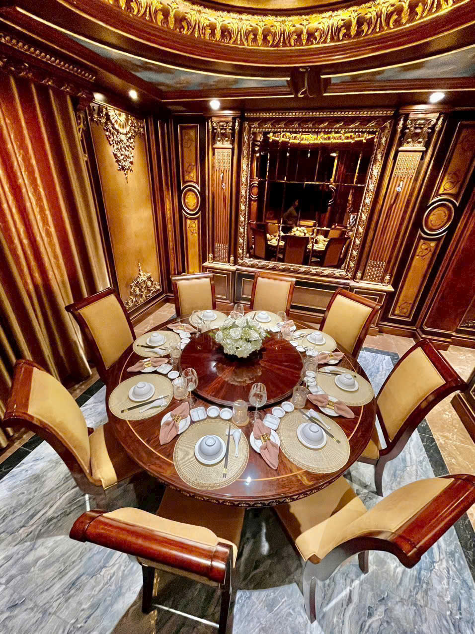 Chiến Thần Restaurant - 139 Hà Huy Giáp, Quận 12