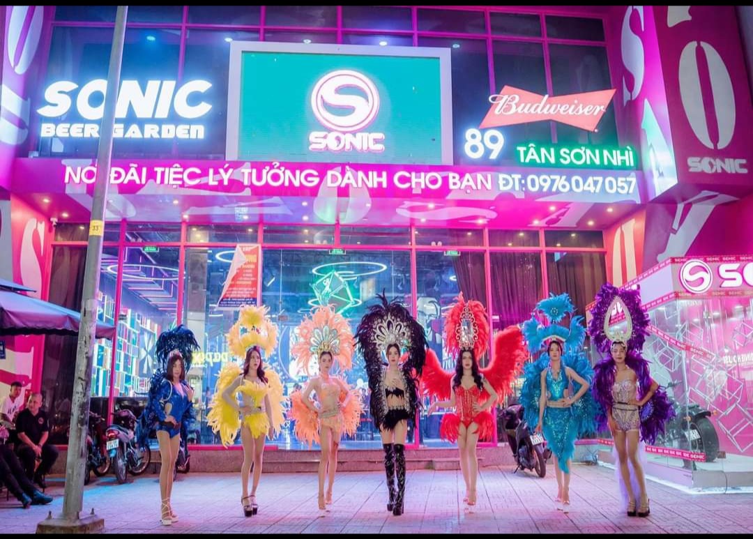 Sonic Beer Garden - 89 Tân Sơn Nhì