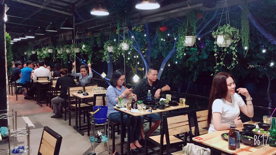 Cô Tư Cà Mau - Vựa Hải Sản Ngon - 219 Hoàng Sa, Phường Tân Định, Quận 1