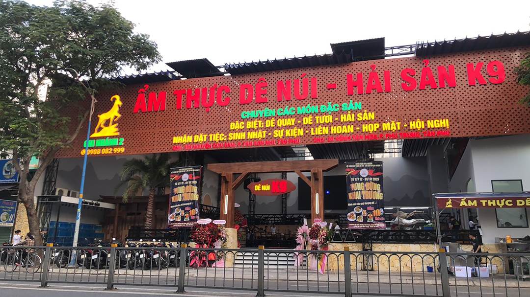 Ẩm Thực Dê Núi - Hải Sản K9 - 277B Kênh Tân Hóa, Tân Phú