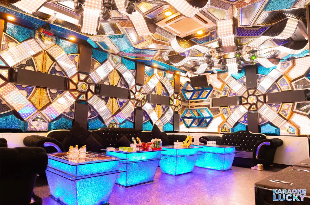 Karaoke Lucky (KTV 2000 cũ) - 171 đường Chợ Lớn, Quận 6