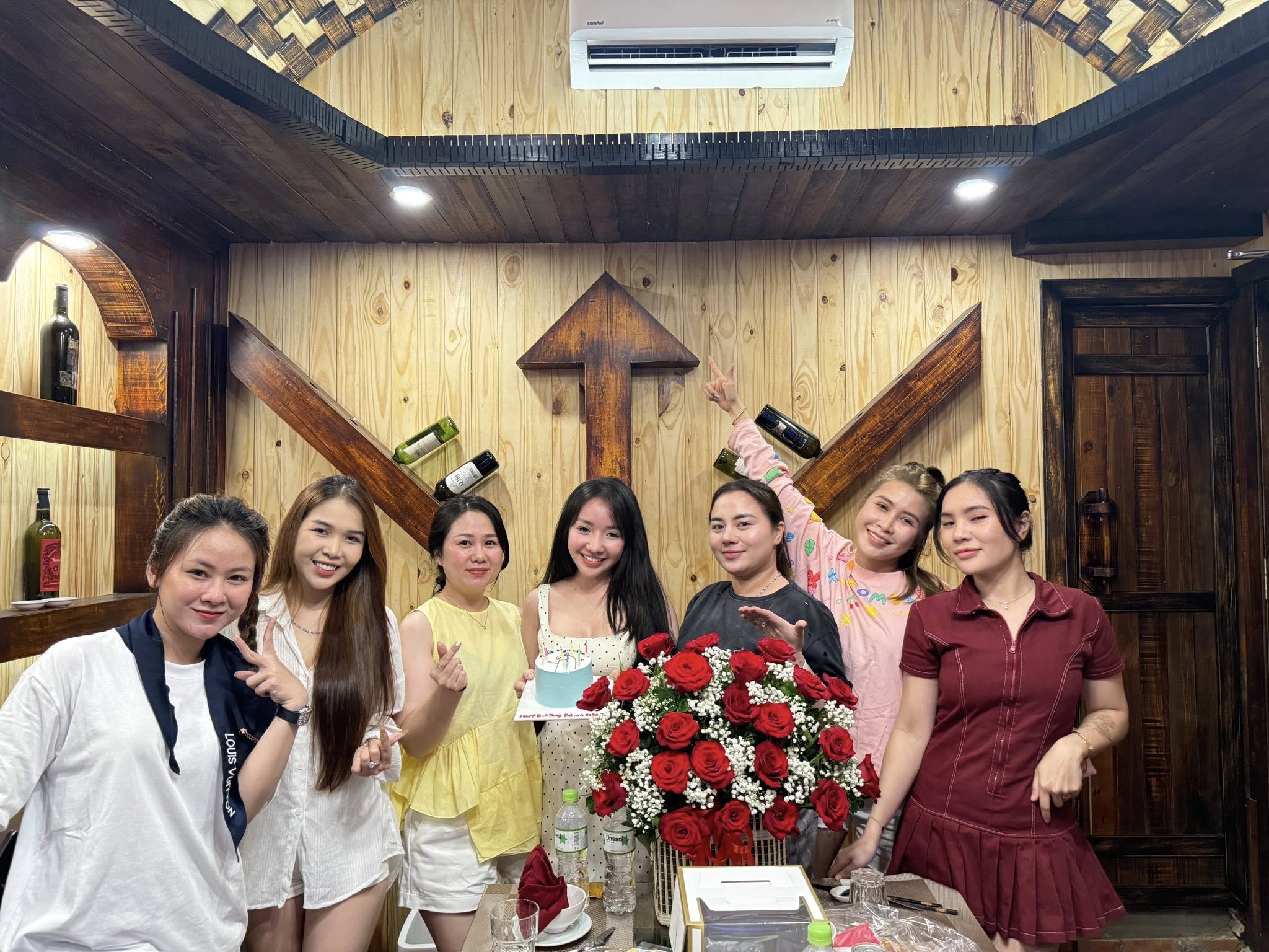 Hầm Rượu Vũ Phát - 423 Trường Chinh, Quận Tân Bình, HCM