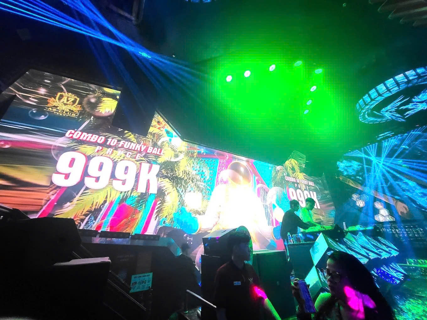 AZ CLUB - 157 Hoàng Văn Thụ, Đức Trọng, Lâm Đồng