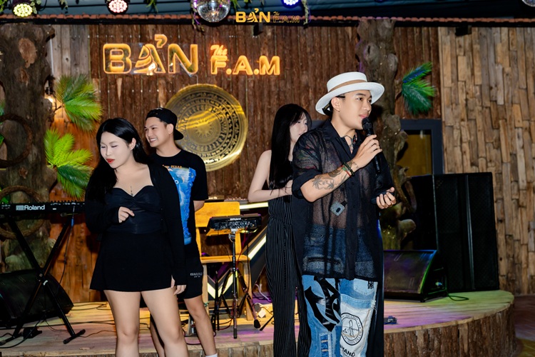 Bản The FAM -  305 Đinh Bộ Lĩnh, Bình Thạnh