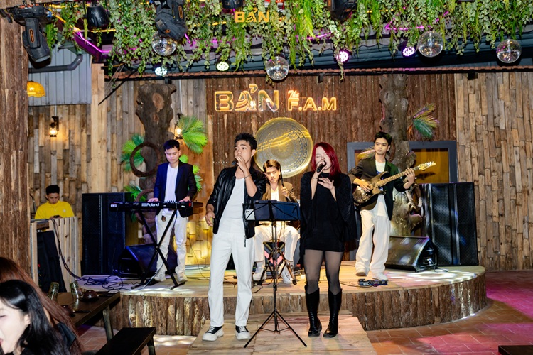 Bản The FAM -  305 Đinh Bộ Lĩnh, Bình Thạnh