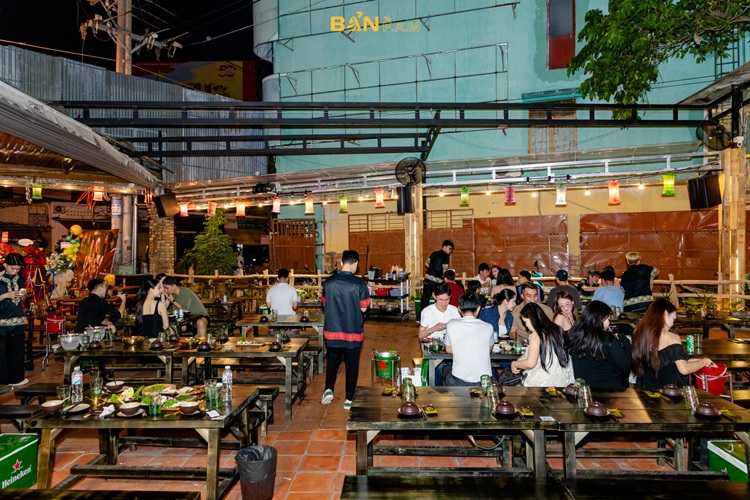 Bản The FAM -  305 Đinh Bộ Lĩnh, Bình Thạnh