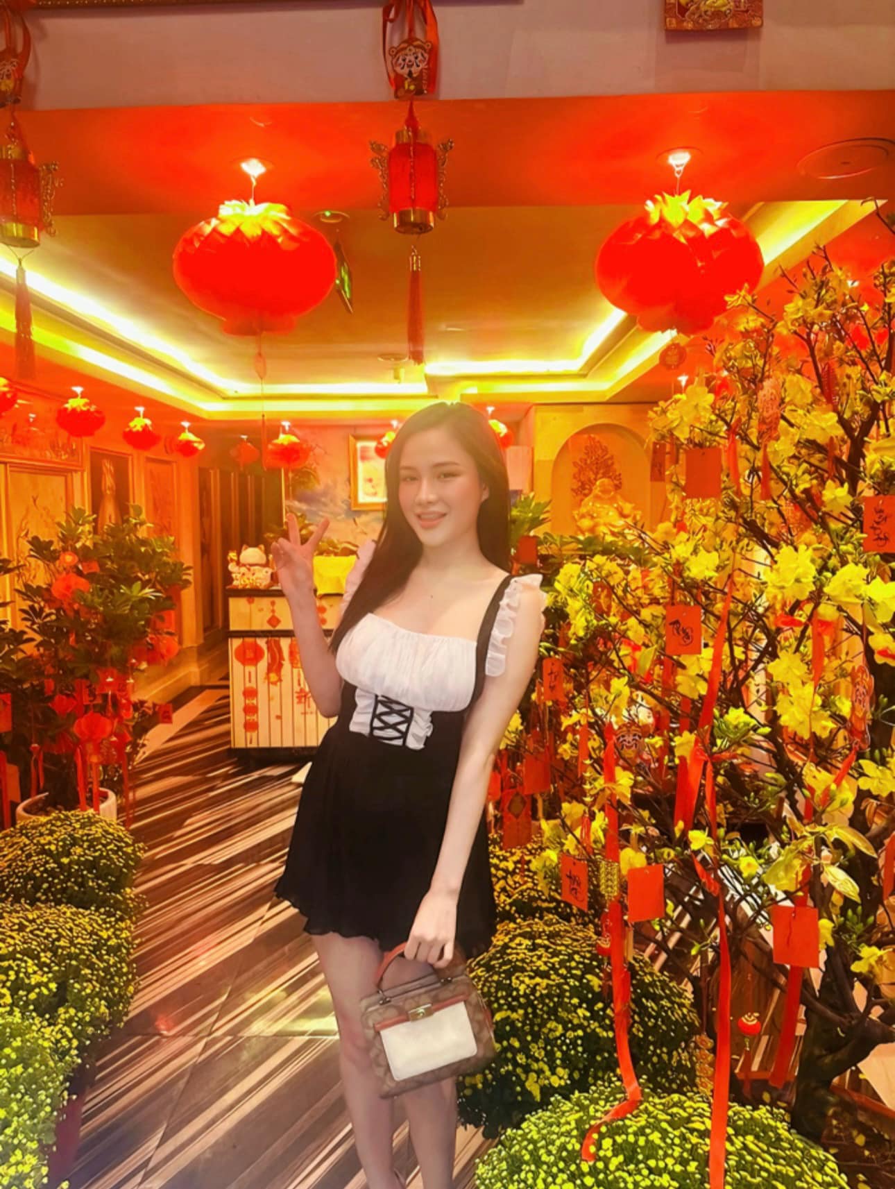 BB Restaurant - Nhà Hàng Quận 1 | Món Ngon Phục Vụ Xinh Đẹp