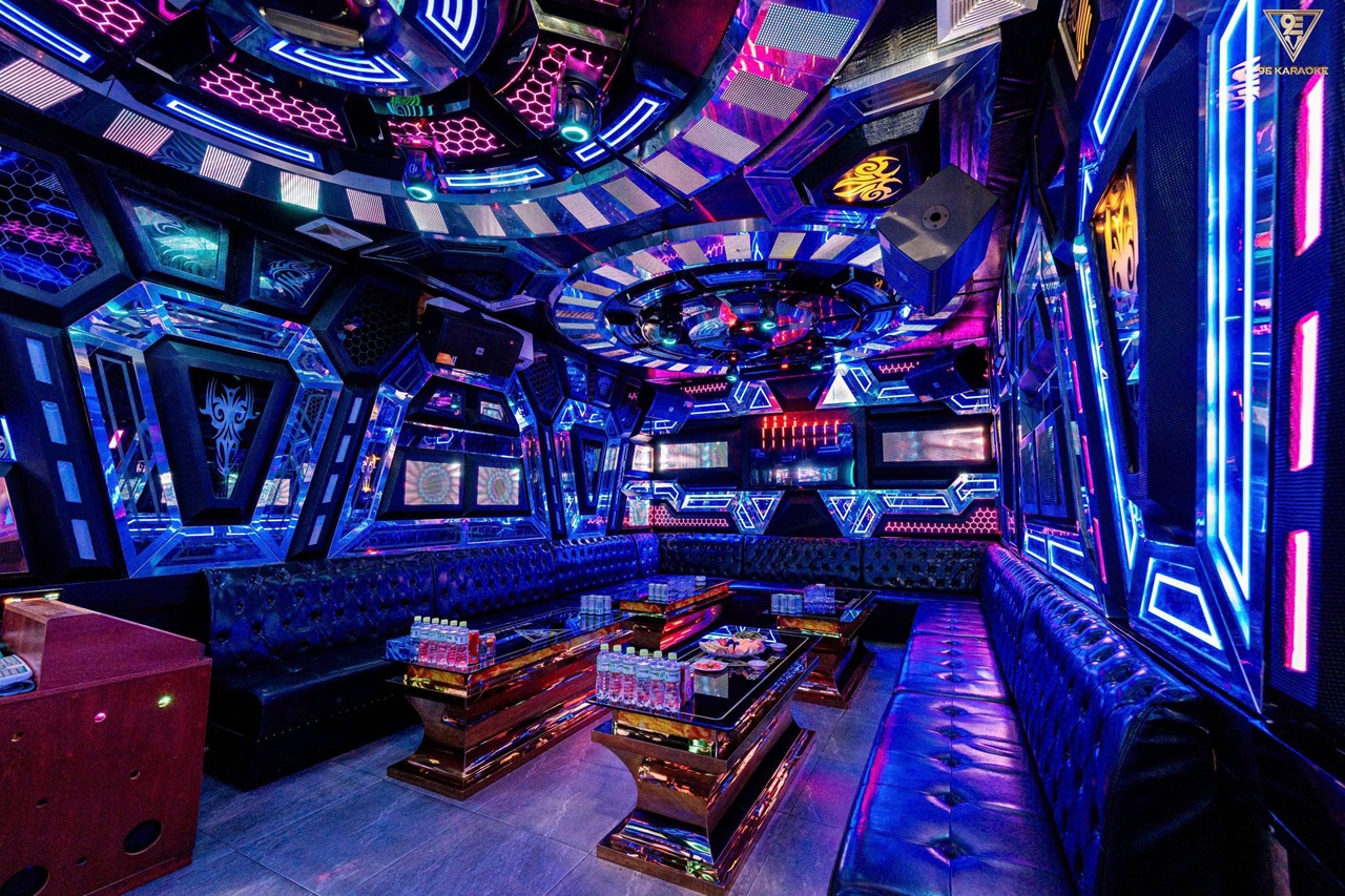 Karaoke 9E Phú Quốc - 127 Trần Hưng Đạo, Phú Quốc