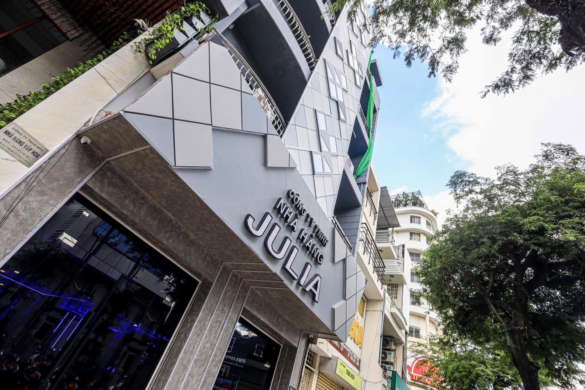 Karaoke Julia - 66 Tản Đà, Quận 5