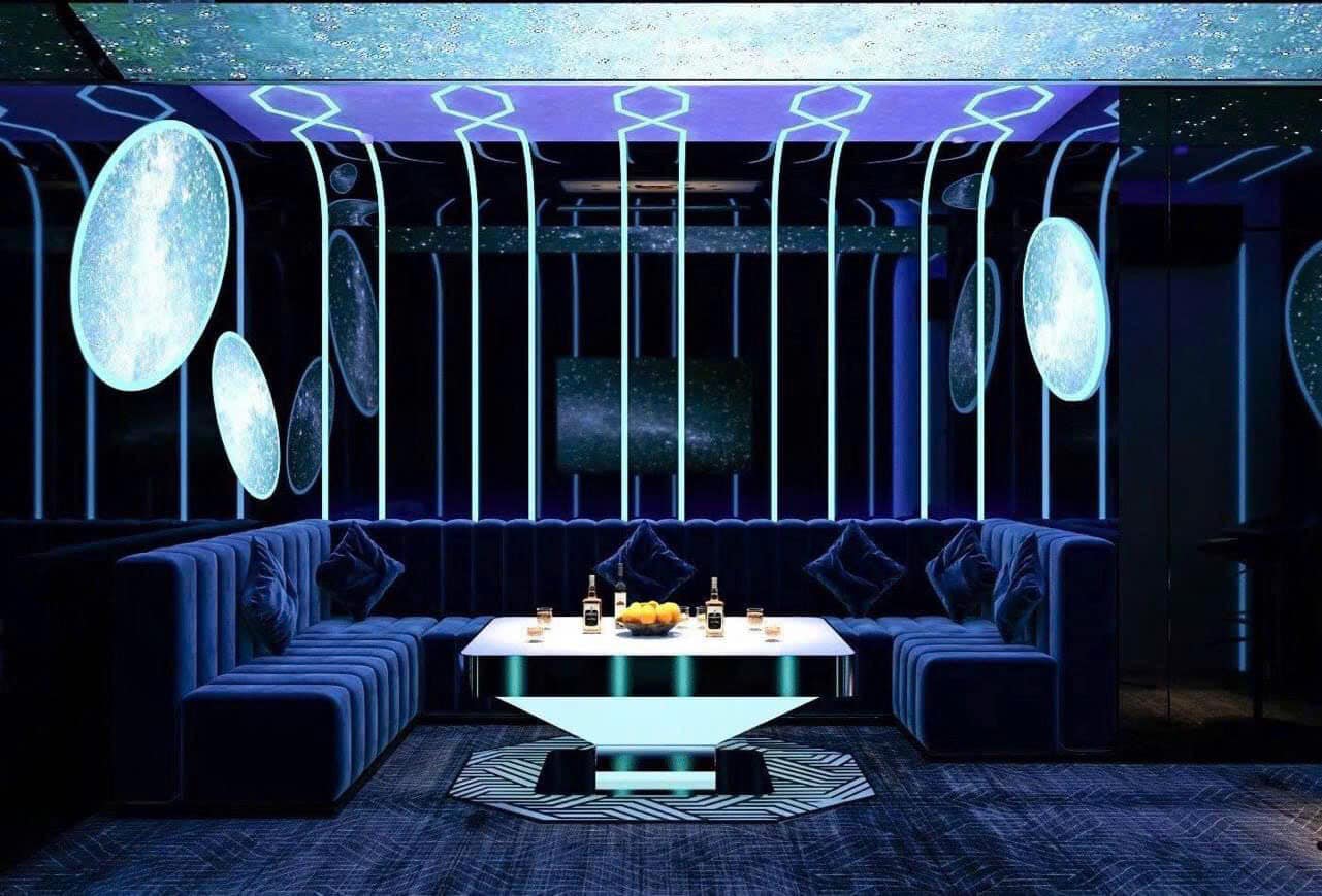 Karaoke Julia - 66 Tản Đà, Quận 5