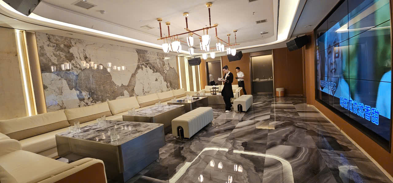 Karaoke Kim Tước - Golden Jazz KTV - 90 Hùng Vương Quận 5