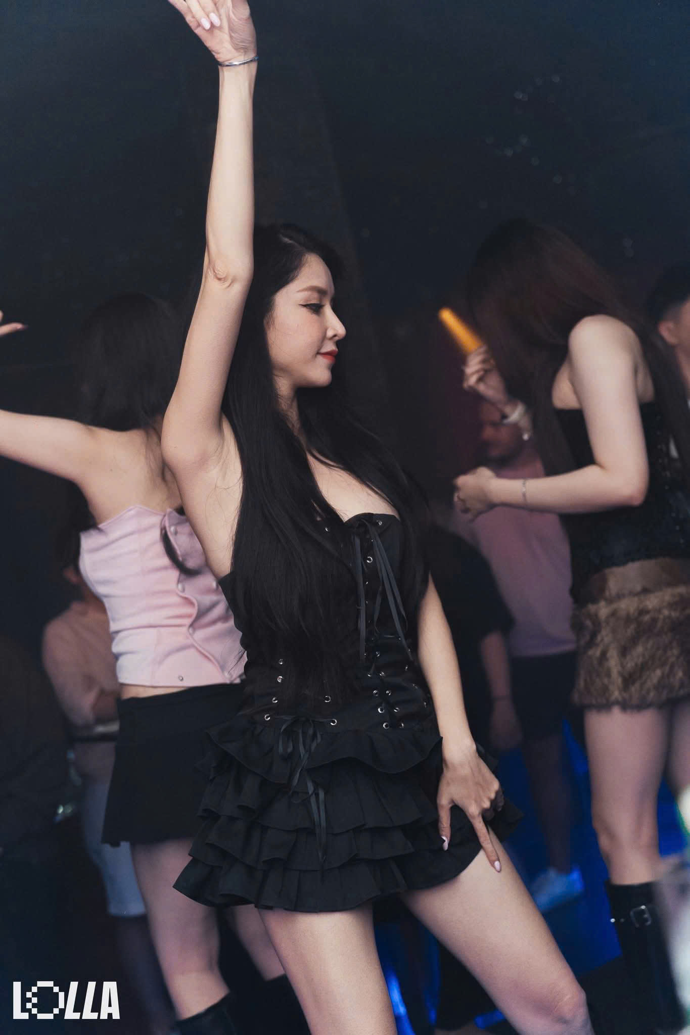 LOLLA SNG CLUB - 213 Calmette Quận 1