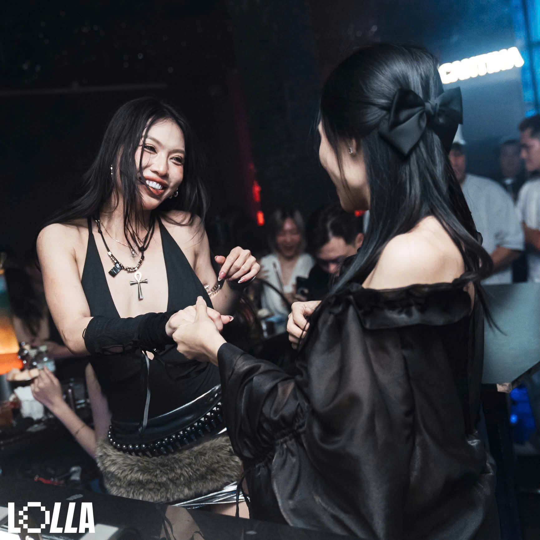 LOLLA SNG CLUB - 213 Calmette Quận 1