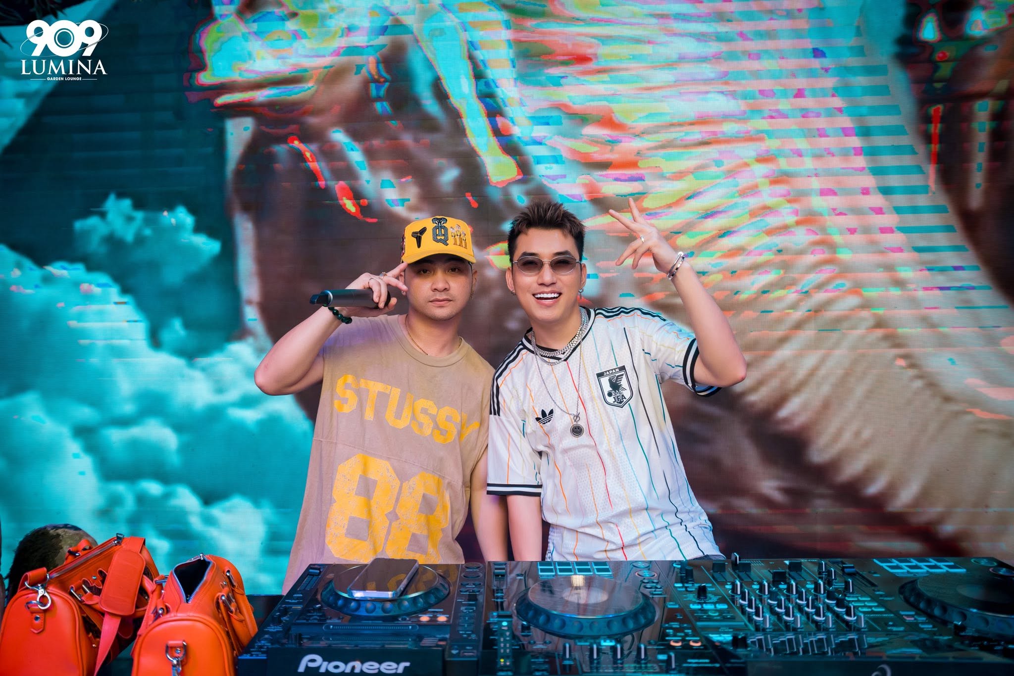 Lumina Lounge - VIP Saigon 909 Trần Hưng Đạo