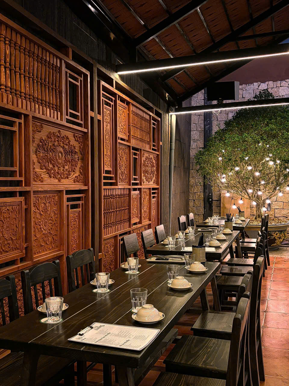Mây Nướng Restaurant - 1A Đề Thám