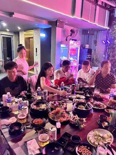 Nhà Hàng Hầm Rượu Win Win - 146 Đường Số 1, KDC Trung Sơn