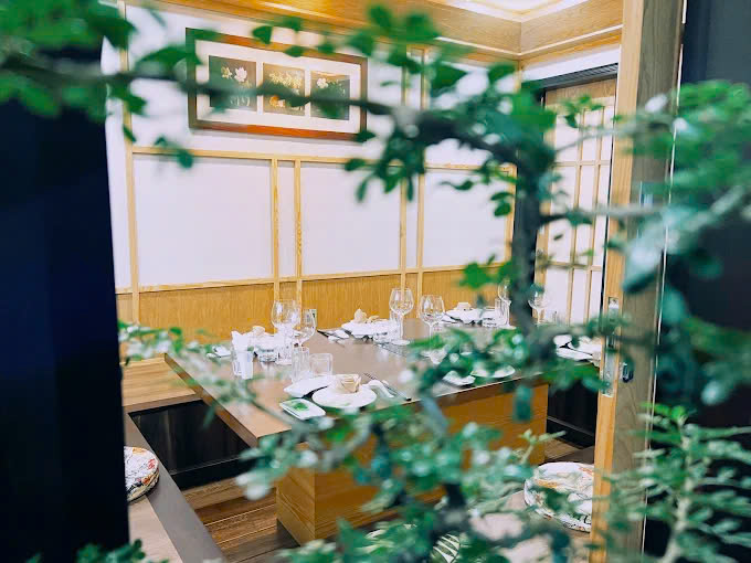 Khế Việt Restaurant - 15 Nguyễn Thị Diệu, Quận 3