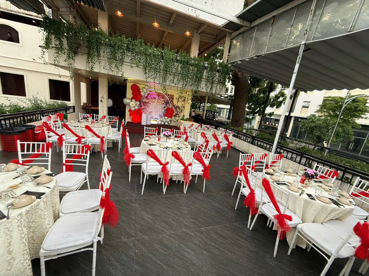 Ẩm Thực Nam Phương - 18B Phan Văn Trị, Quận Gò Vấp